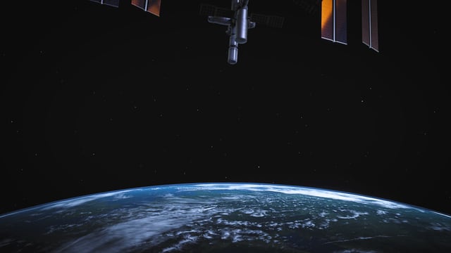 Space Club Kitchen – image 3